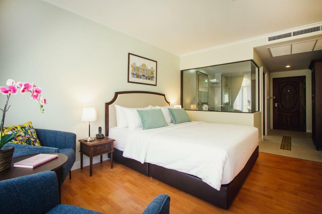 Deluxe Double or Twin Room